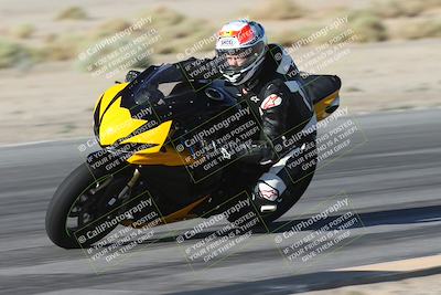 media/Sep-20-2025-Race Pace (Sat) [[d4e1b33f4d]]/Non Verified/Turn 4 Inside (8am)/